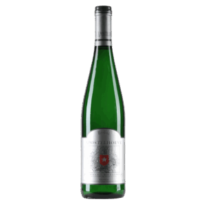 Witte wijn van Riesling uit Limburg Nederland, droge wijn met frisse zuren en verfijnde fruitige tonen