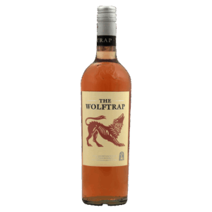 Rosé wijn uit Zuid-Afrika, The Wolftrap wijn met stoer rood etiket en mythische wolf, volle en kruidige rosé wijn