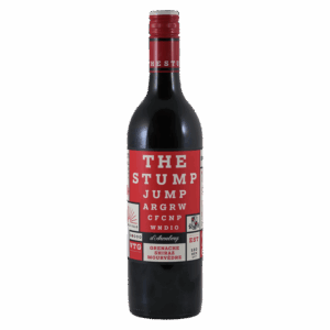 Rode wijn GSM blend uit Australië met rood-wit etiket in oogteststijl van The Stump Jump, Australische wijn