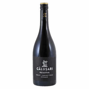 Rode wijn Merlot Cabernet Franc Fetească uit Roemenië met strak zwart etiket en zilveren draaksymbool, Roemeense wijn