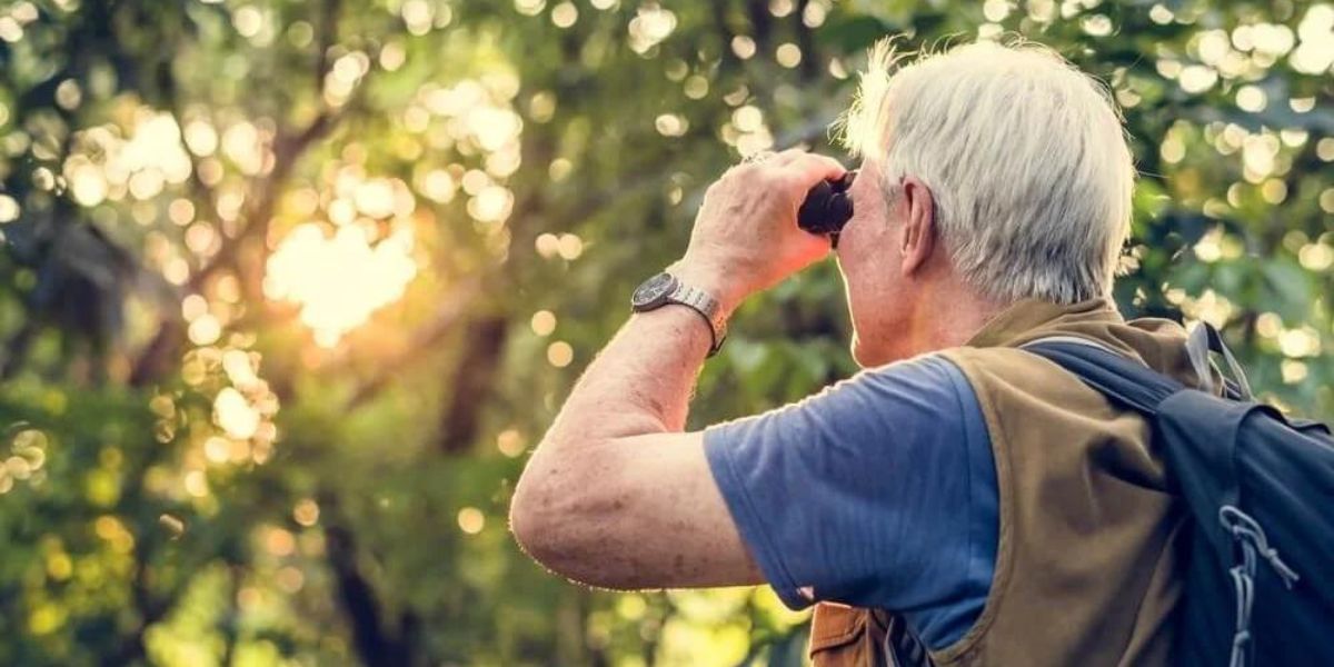 bird watching binoculars