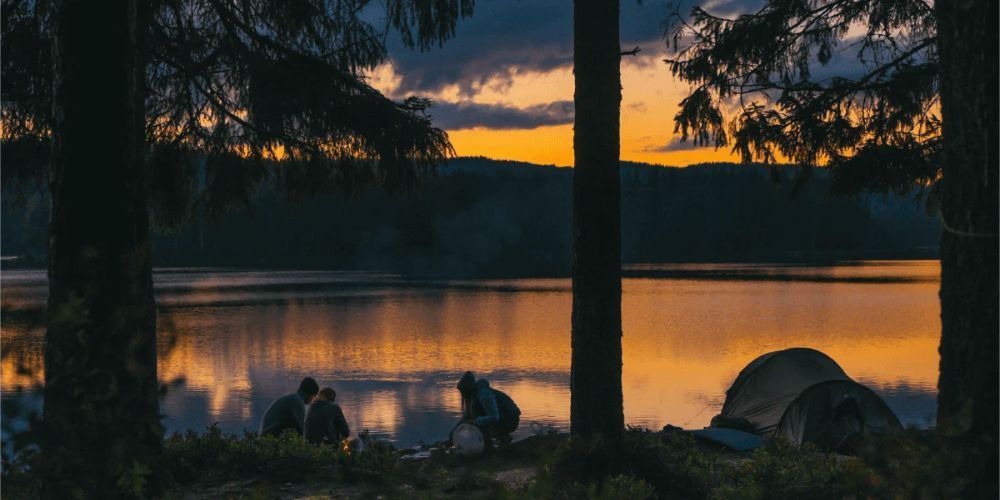 Scenic campsite in Connecticut with forest backdrop