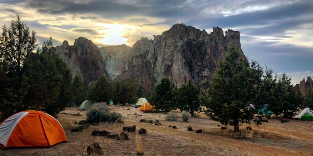 Camping at Crater Lake National Park in Oregon with stunning views