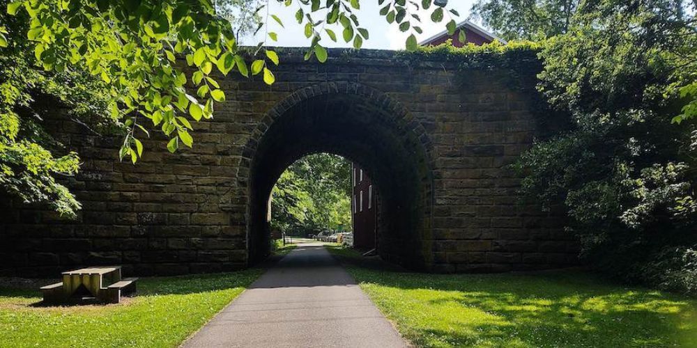 Scenic bike route in Ohio's forests