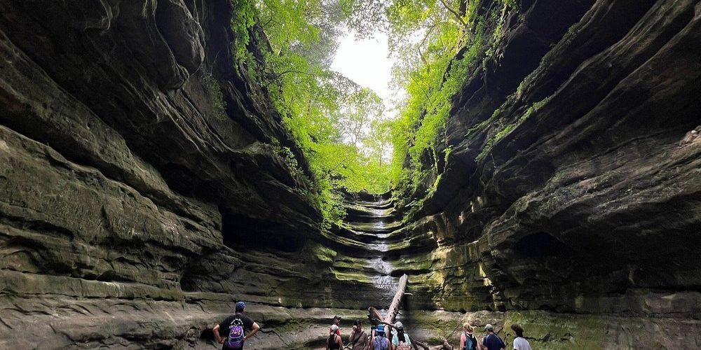 top hikes in Illinois