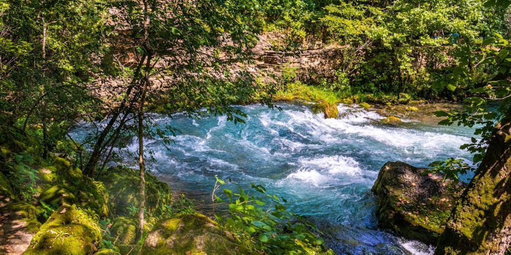 hiking in Missouri