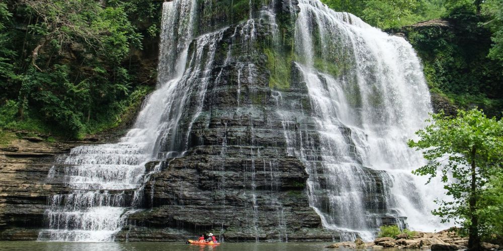 kayak tennessee