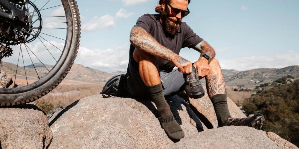 men's socks for moutain biking