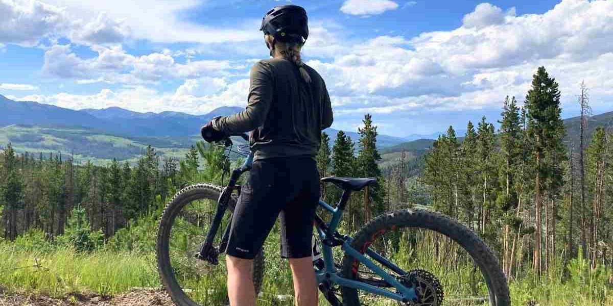 moisture wicking mountain biking shorts