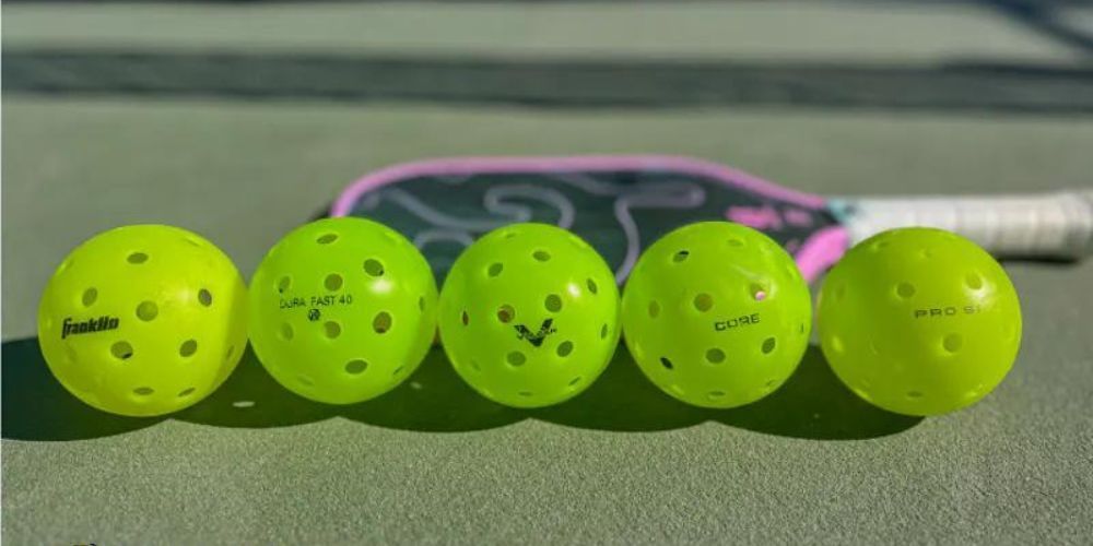 pickle ball balls