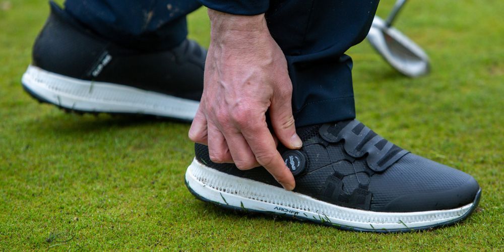 golf shoes by skechers