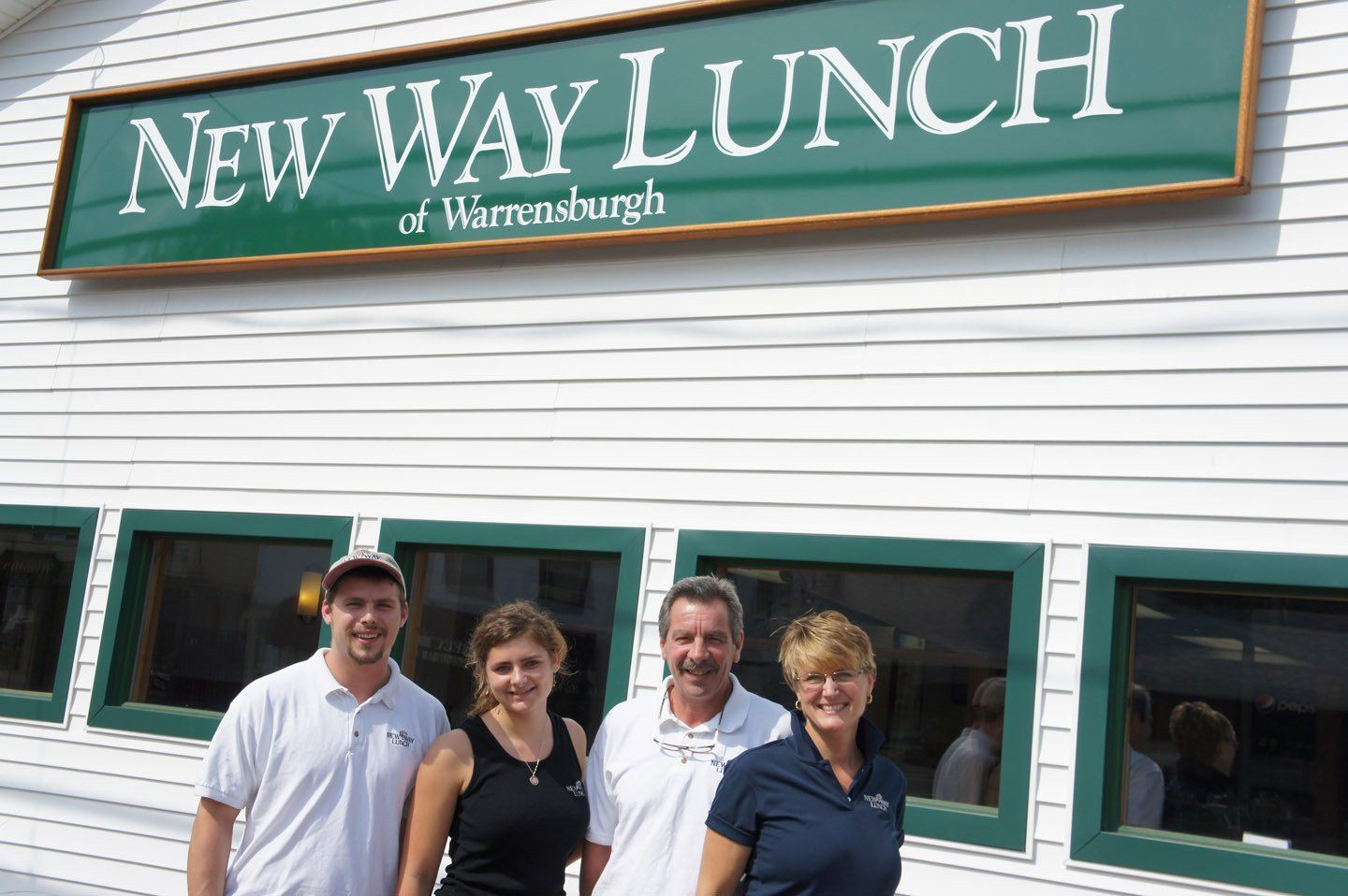 new-way-lunch-family-warrensburg