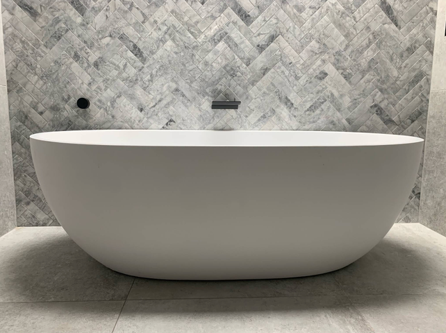 Bathtub recently renovated - Floor Tiling - PRO-LAY Wall and Floor Tiling, Central Coast, NSW