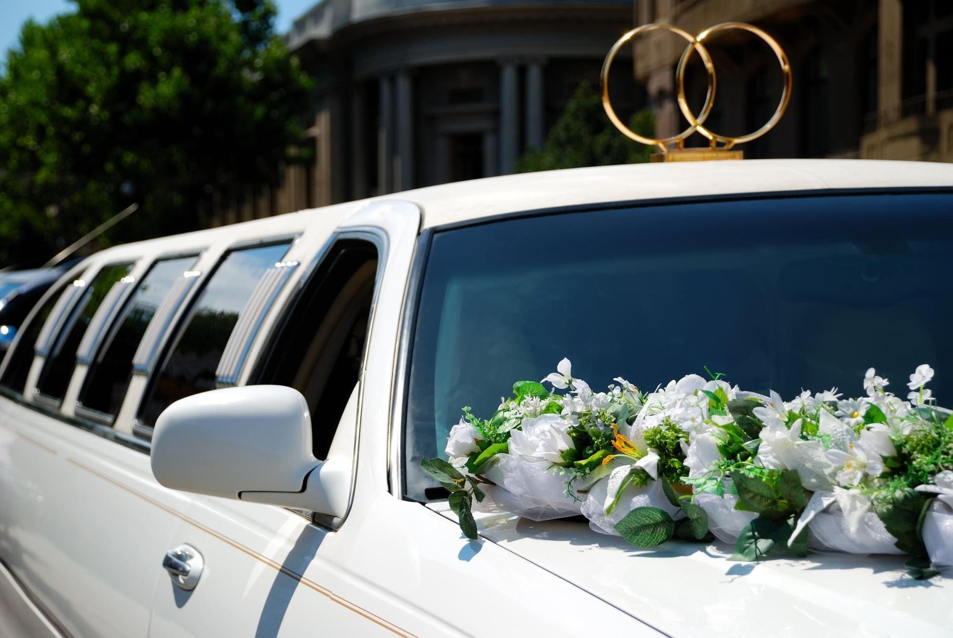 Wedding limo with chauffeur Inland Empire