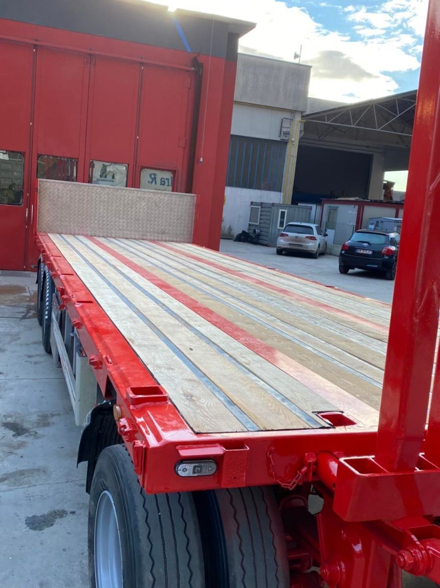 Carrello camion rosso