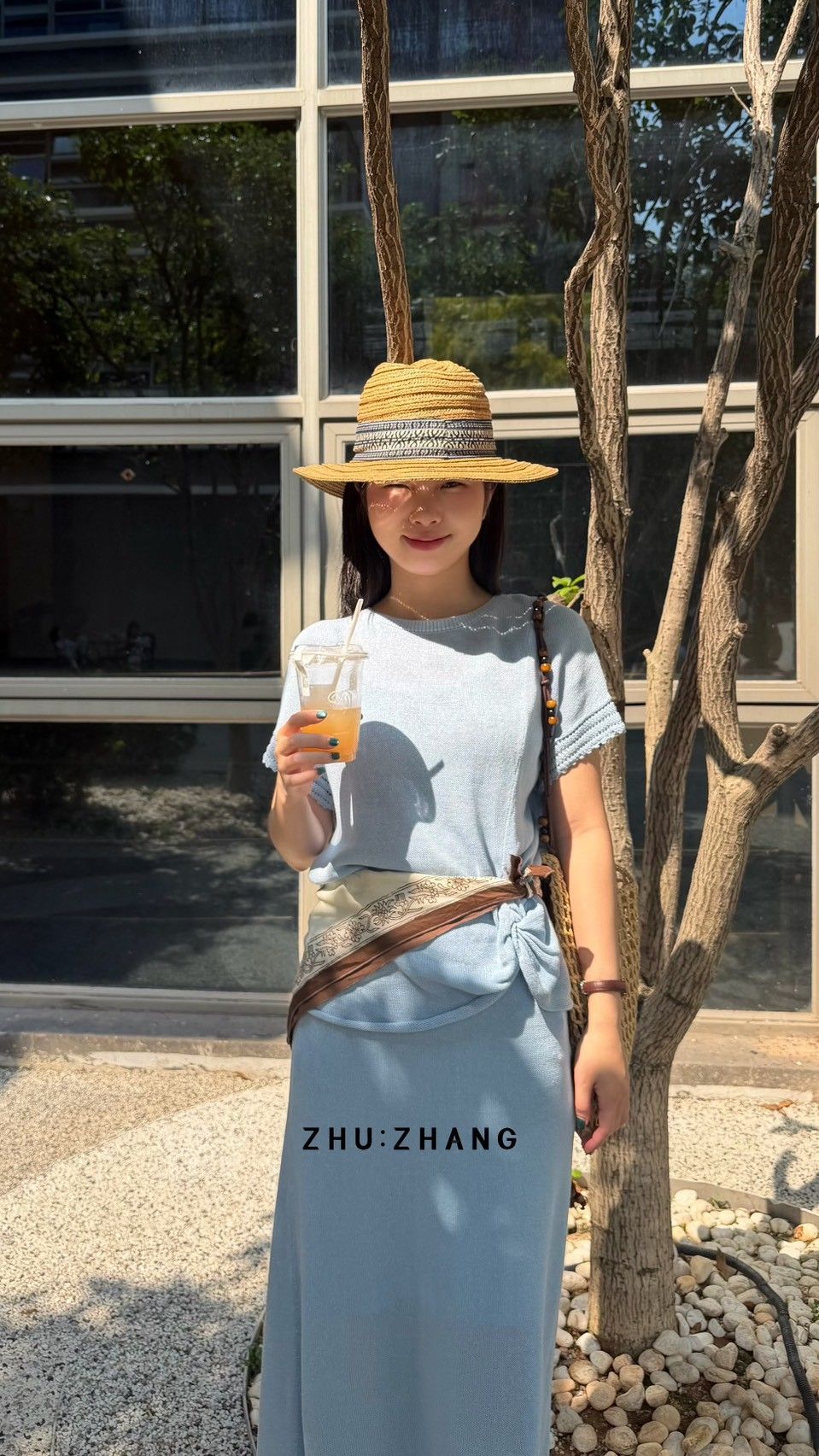 B081 紐結針織上衣