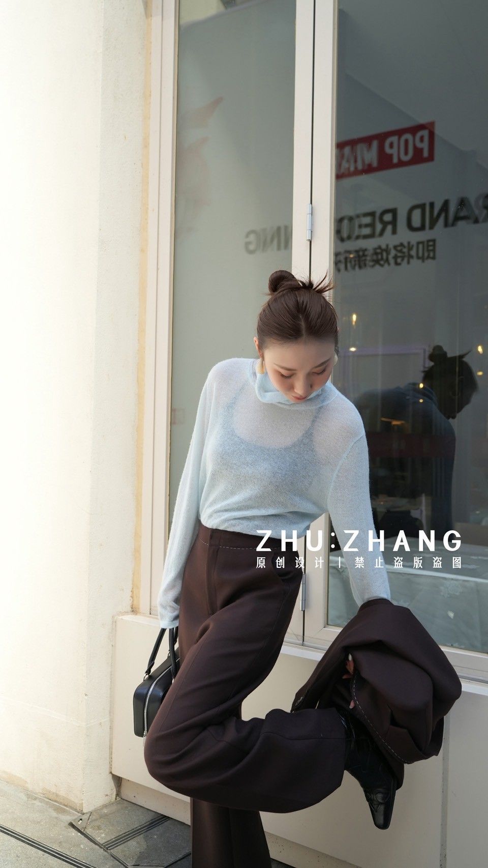 8折B049 微透針織上衣