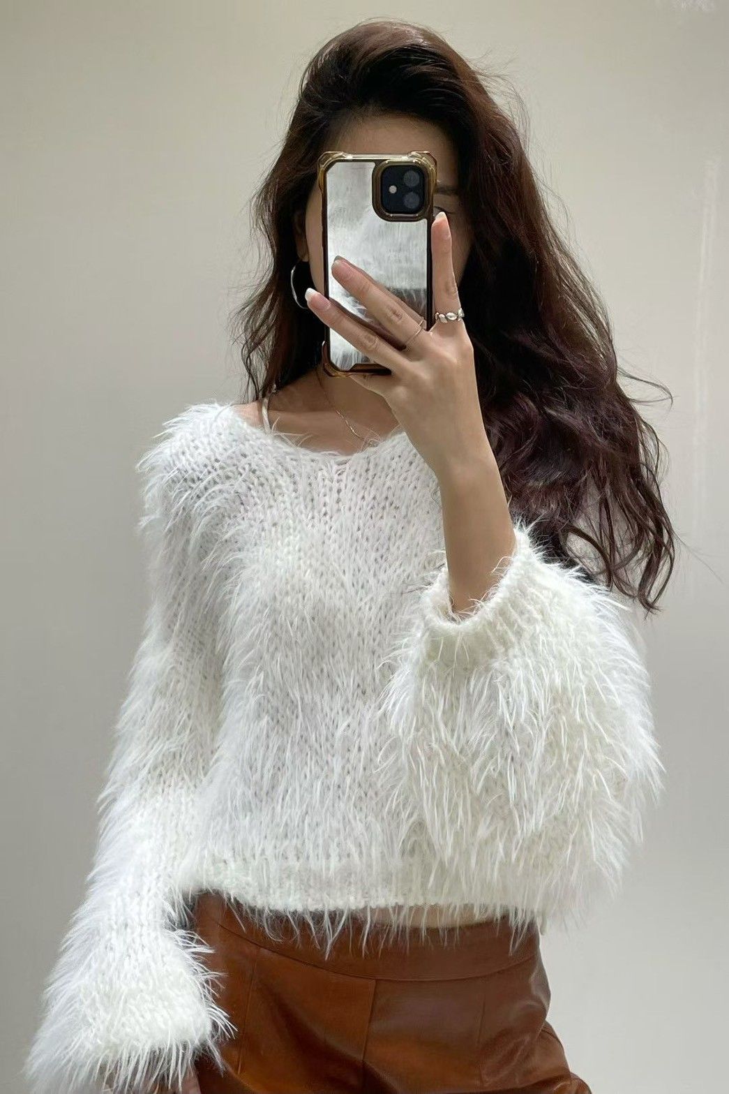 6折A024 羽感針織短版上衣