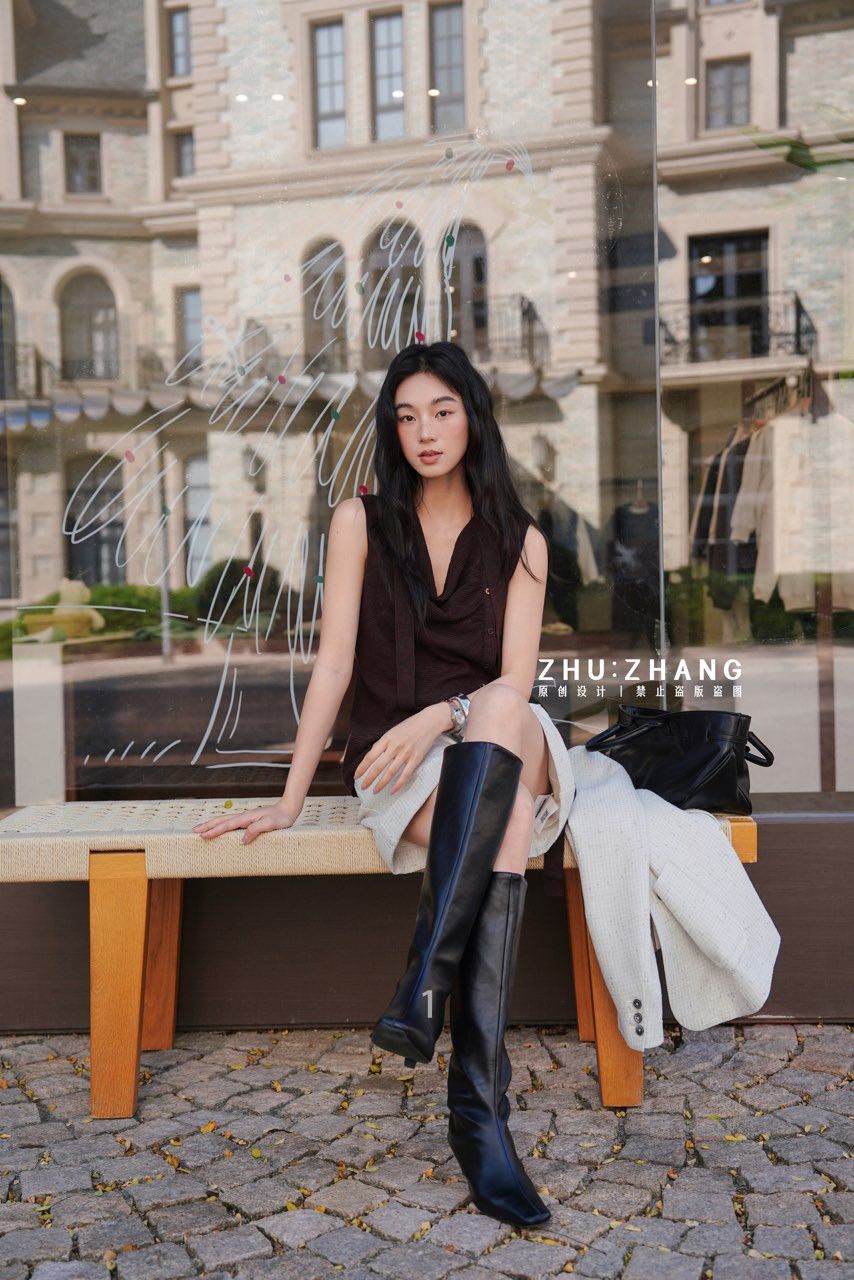 B068 垂墜感針織背心