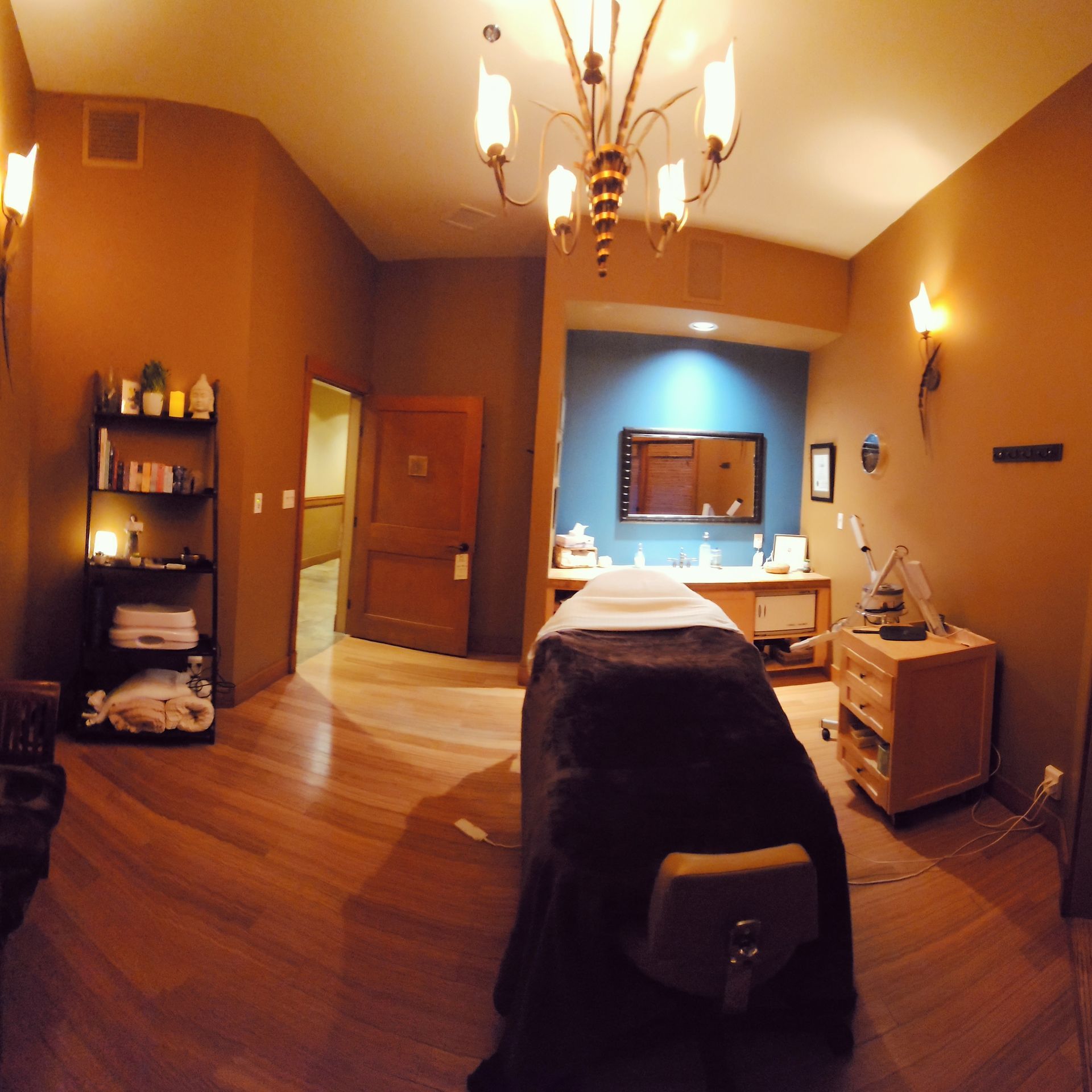 Pacific Shores Resort & Spa | Picturesque Stay Along Craig Bay