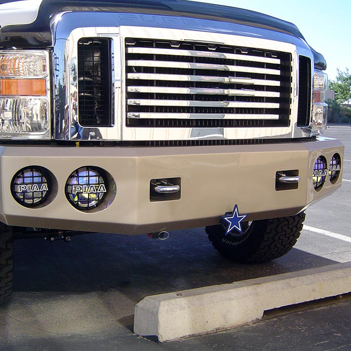 A Ford Truck is Parked in a Parking Lot - Truck Unique