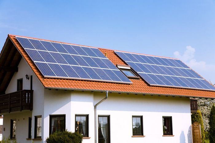 House With Solar Panels - Aledo, Texas - Parker County Solar