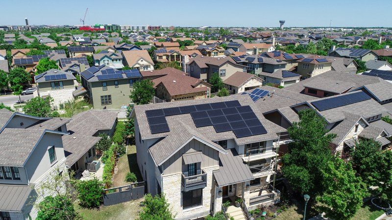 Residential Houses With Solar Panels - Aledo, Texas - Parker County Solar