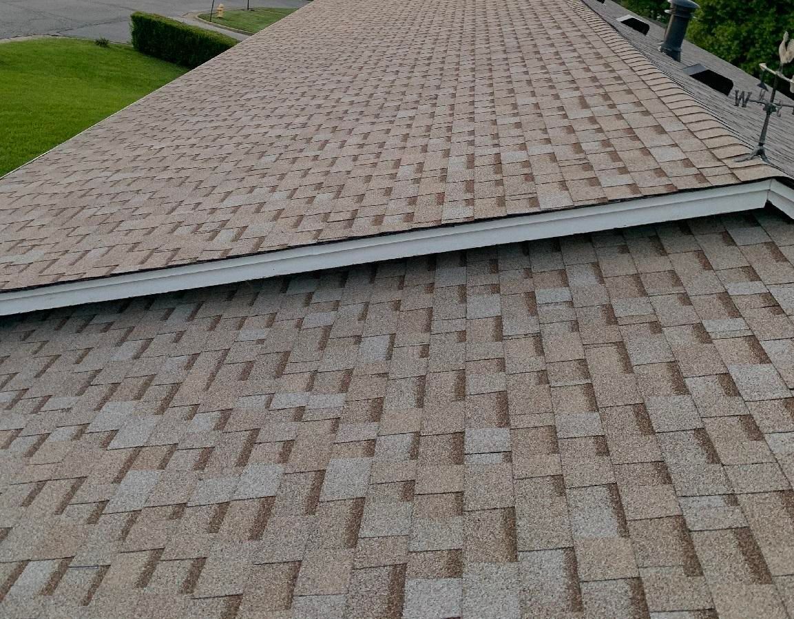Looking For Top-Notch Roofers in Mid-Mo? Contact Chavez Enterprises & Receive a Free Quote.
