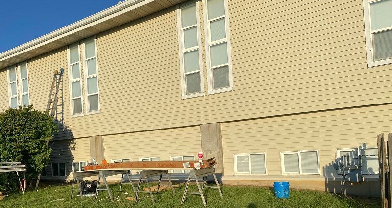 Trust Chavez Enterprises for Professional and Efficient Siding Repair Services—Elevating Aesthetic Appeal.
