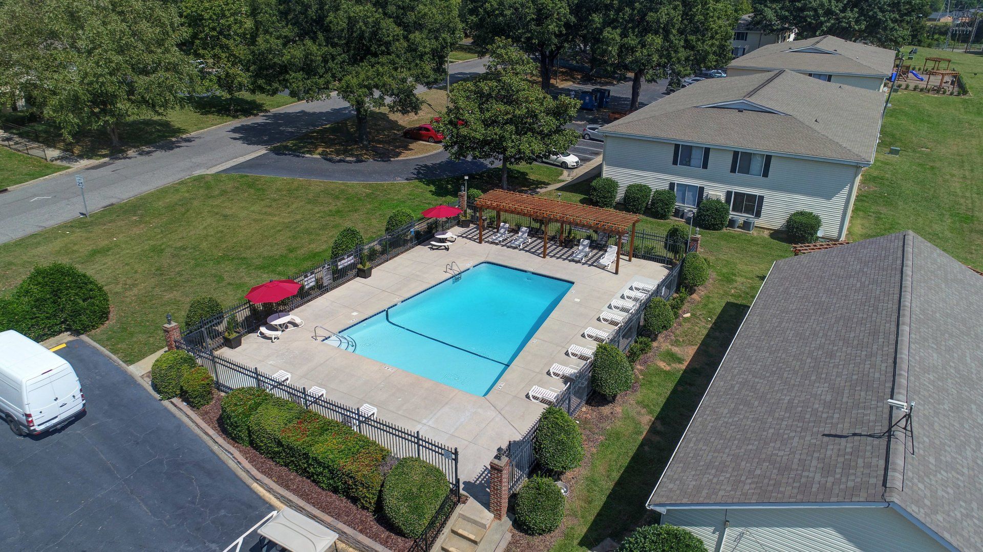 Oaks At Edgemont Exterior of Community