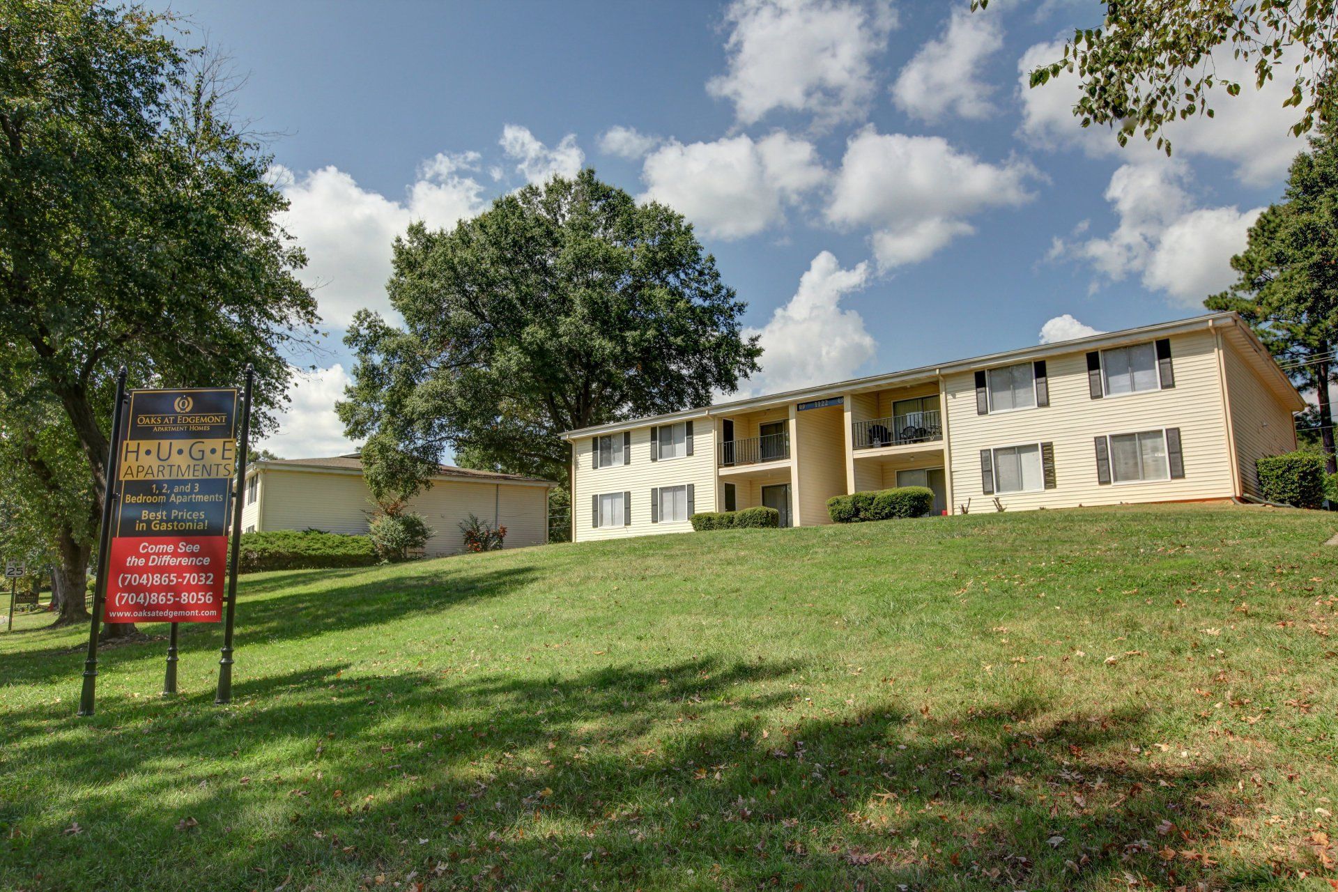 Oaks At Edgemont Exterior of Community