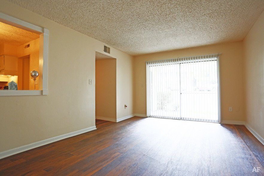 Oaks At Edgemont Interior