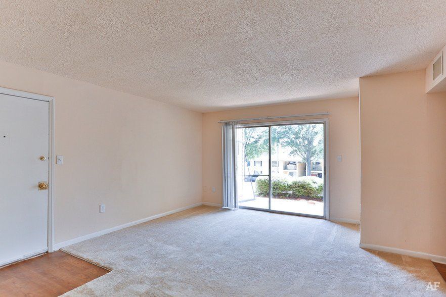 Oaks At Edgemont Interior