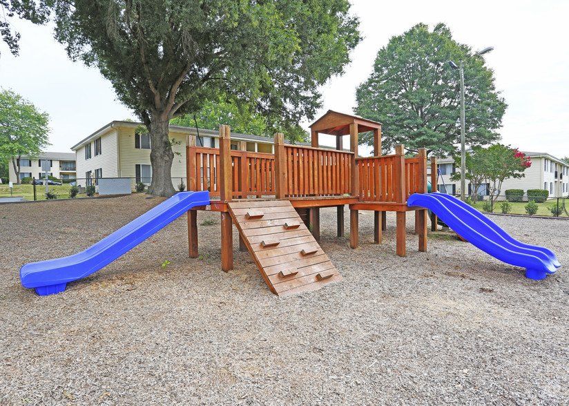 Oaks At Edgemont Exterior Amenity