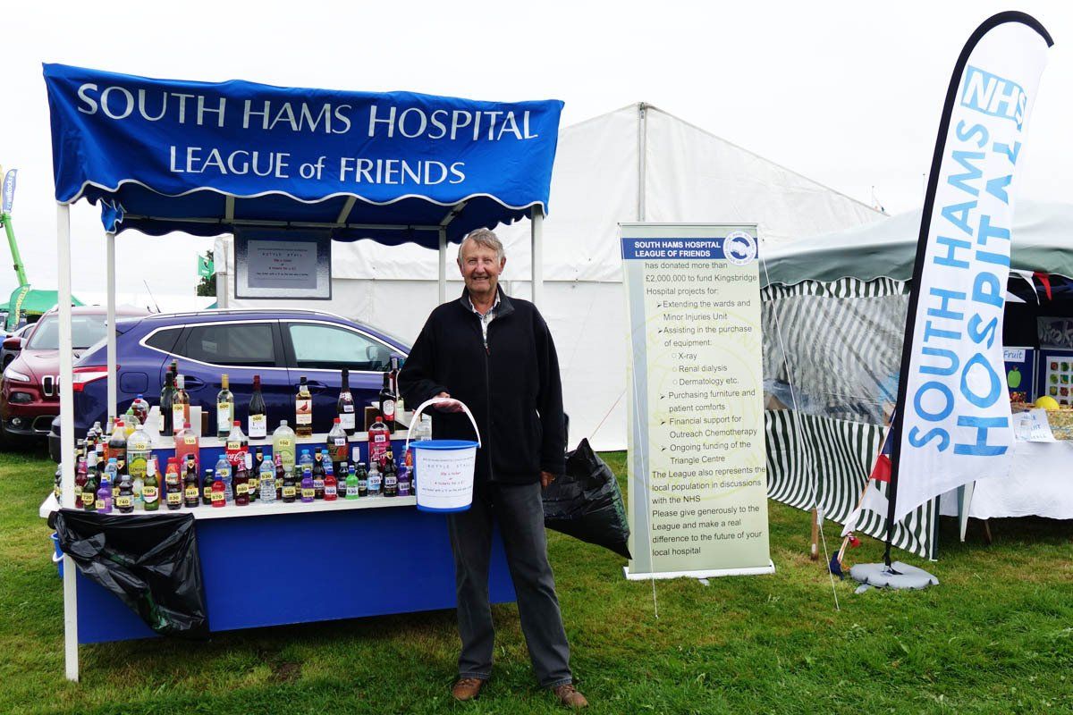 Every year the Friends operate show stands at the principal events in Kingsbridge and Salcombe to raise funds and inform the public about the League’s activities