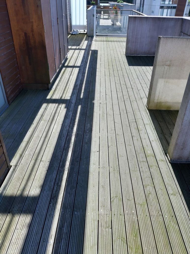 Farum – træterrasse før og efter