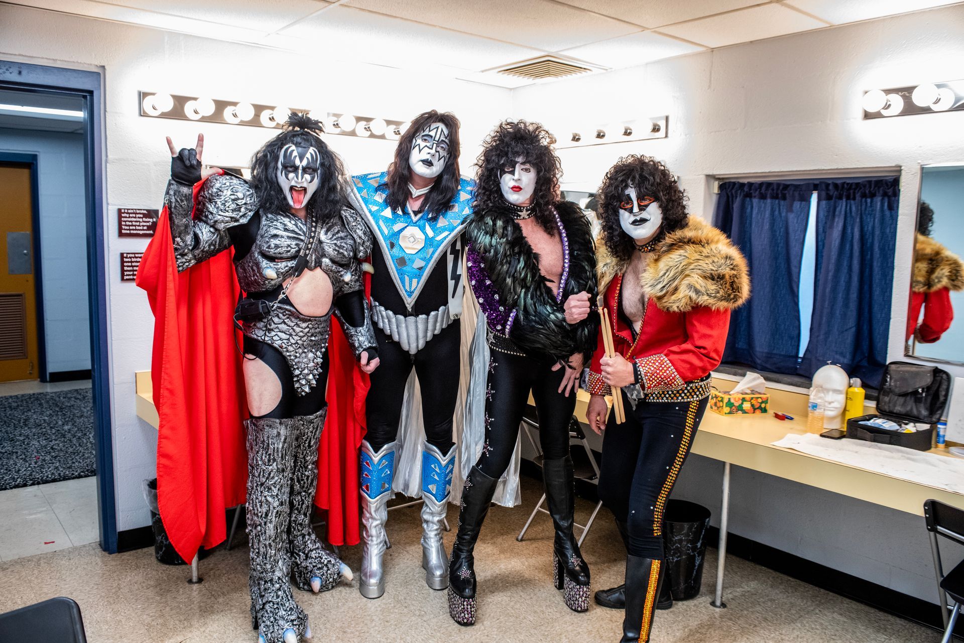 Mr Speed backstage group shot by David Snowden