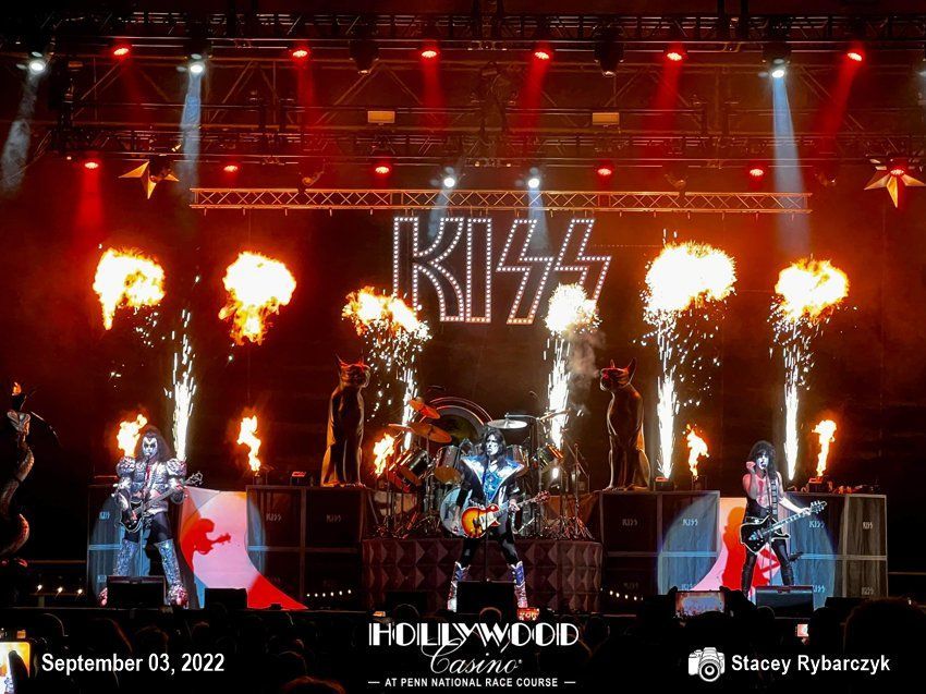 a kiss concert at hollywood casino on september 03 2022