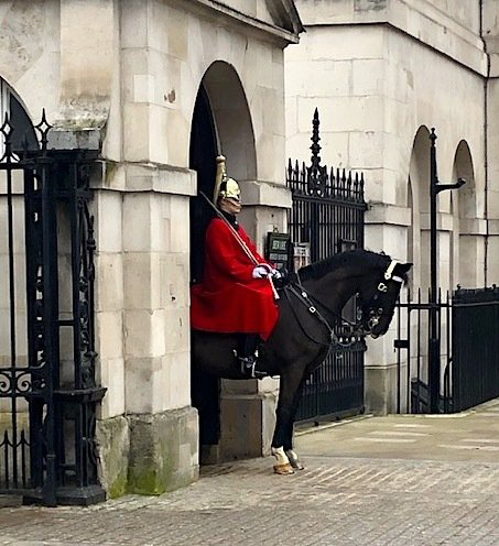 Horse Guards, London. advectus chauffeur. © Martin Jackson