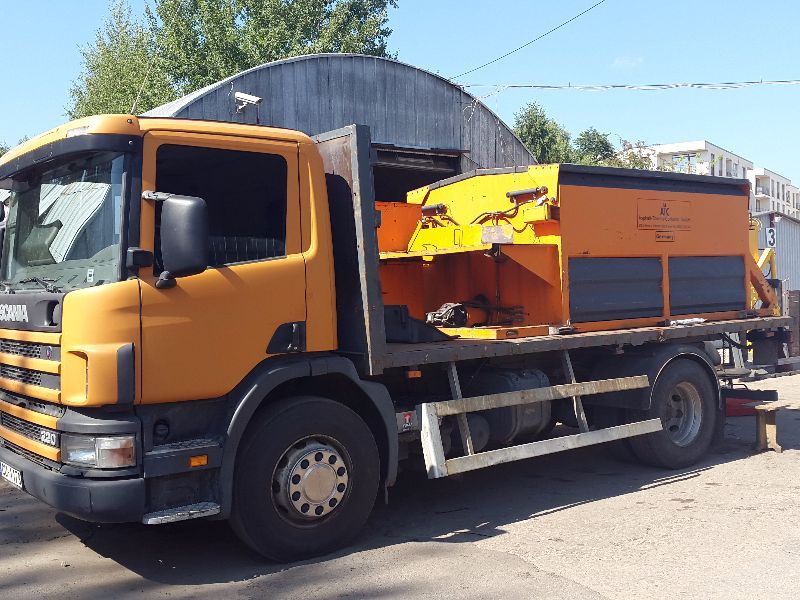 Scania, apzaļumošanas firmas, granīta bruģis, bruģa ieklāšana cena, bruģa ieklāšanas izmaksas