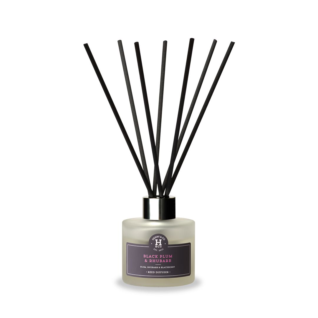 black plum & rhubarb reed diffuser