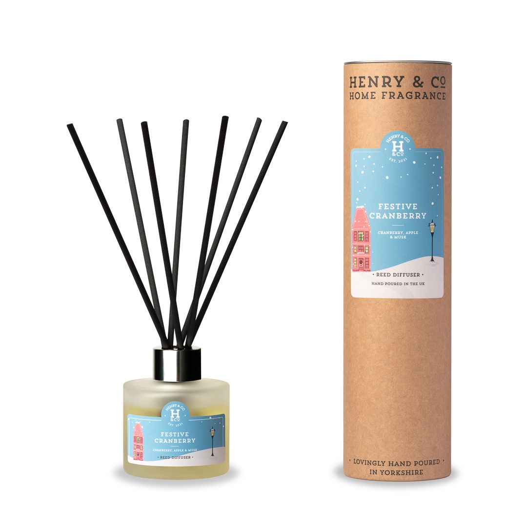 FESTIVE CRANBERRY REED DIFFUSER