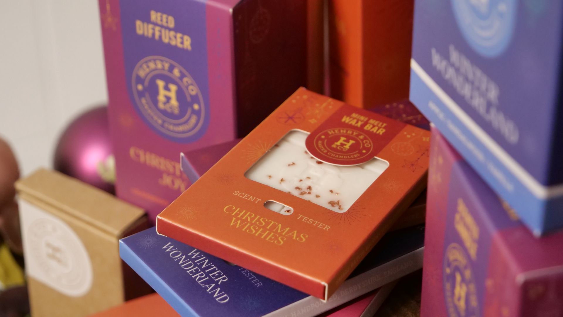 Christmas home fragrance collection