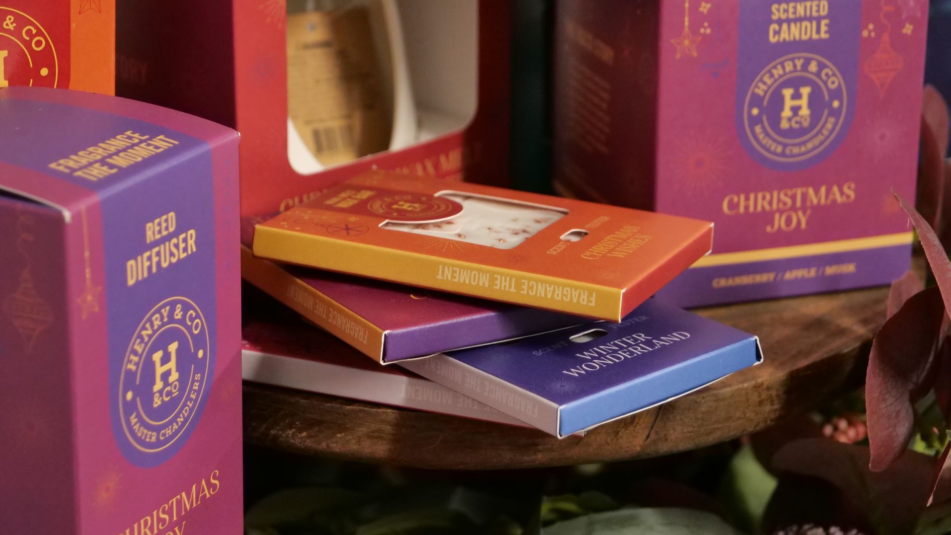 Christmas home fragrance collection
