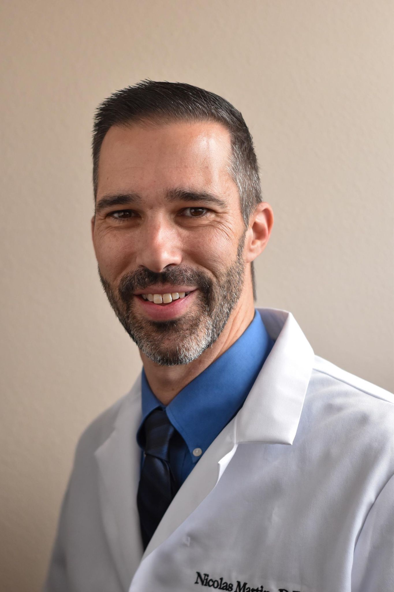 Dr. Nick Martin