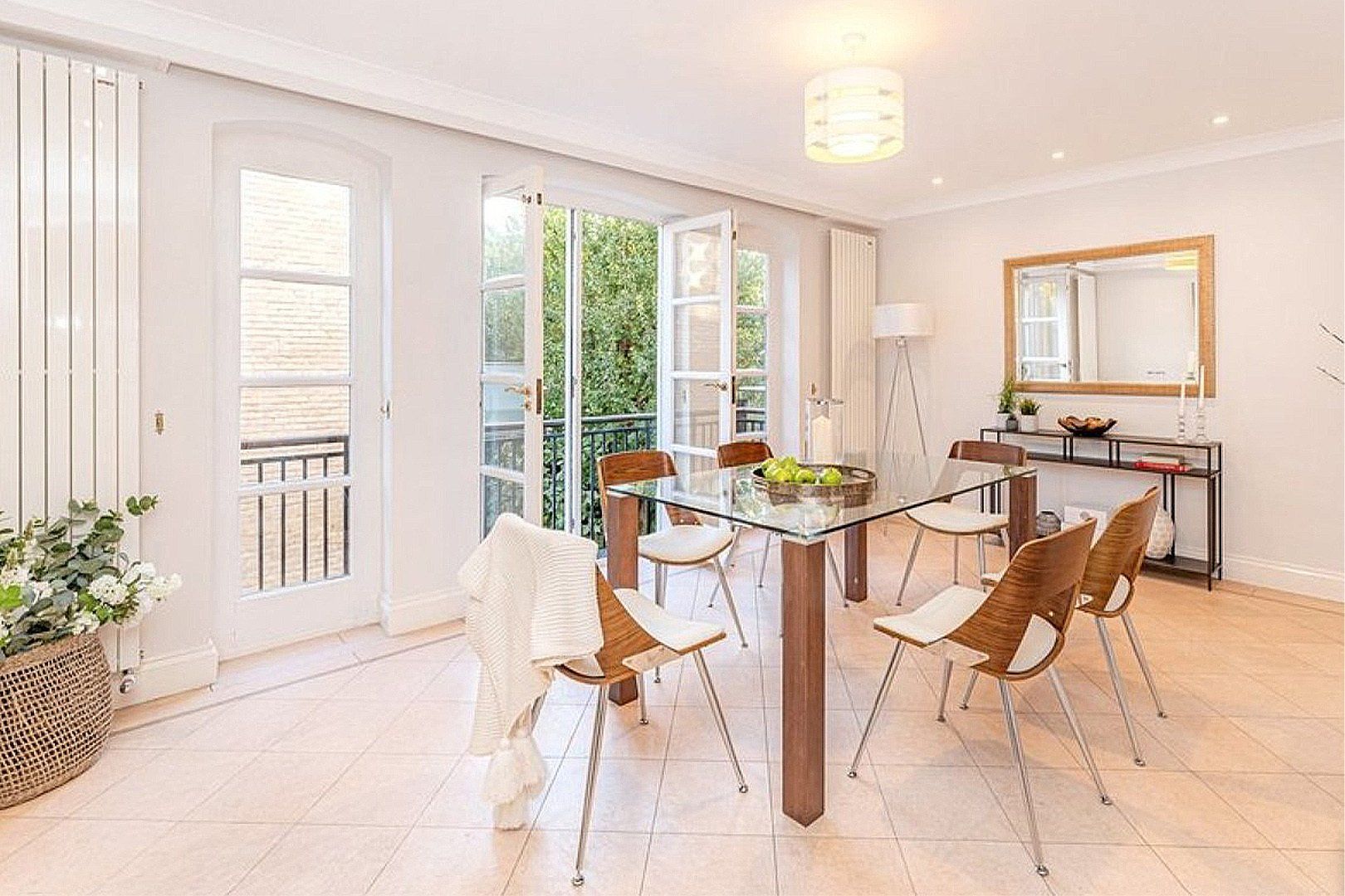 Dining area interior design