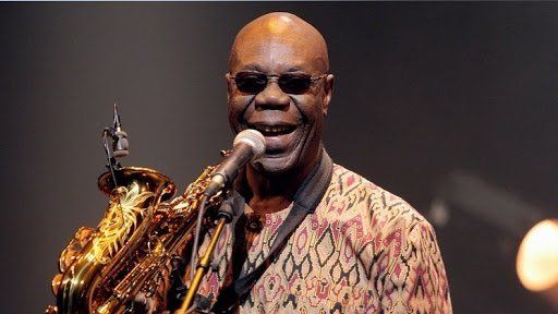 La légende de l'afro-jazz Manu Dibango a annoncé être victime de coronavirus.