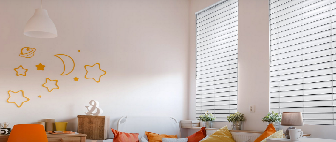 Window blinds in a childs room