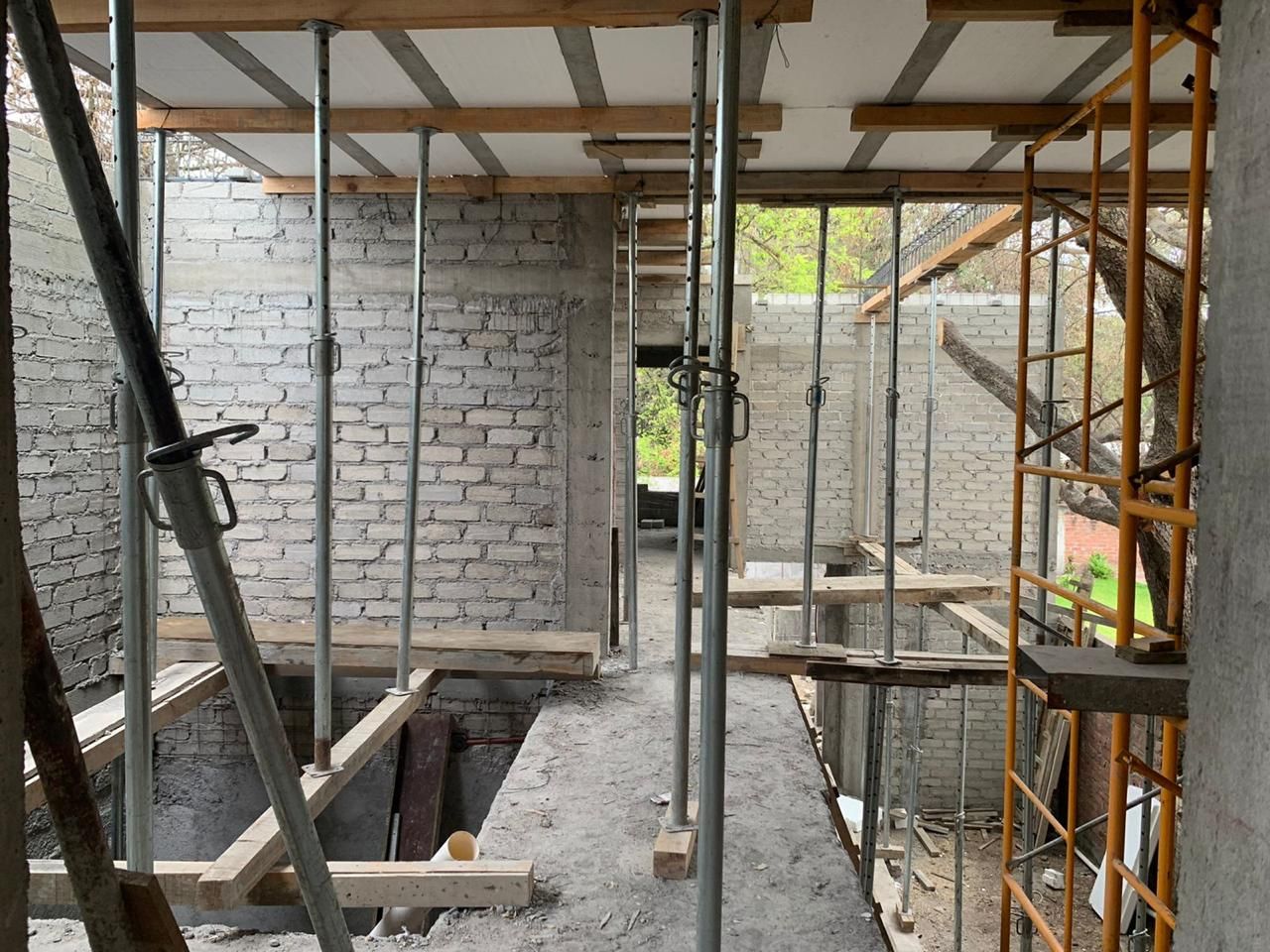 Obra construcción residencial materiales alta calidad