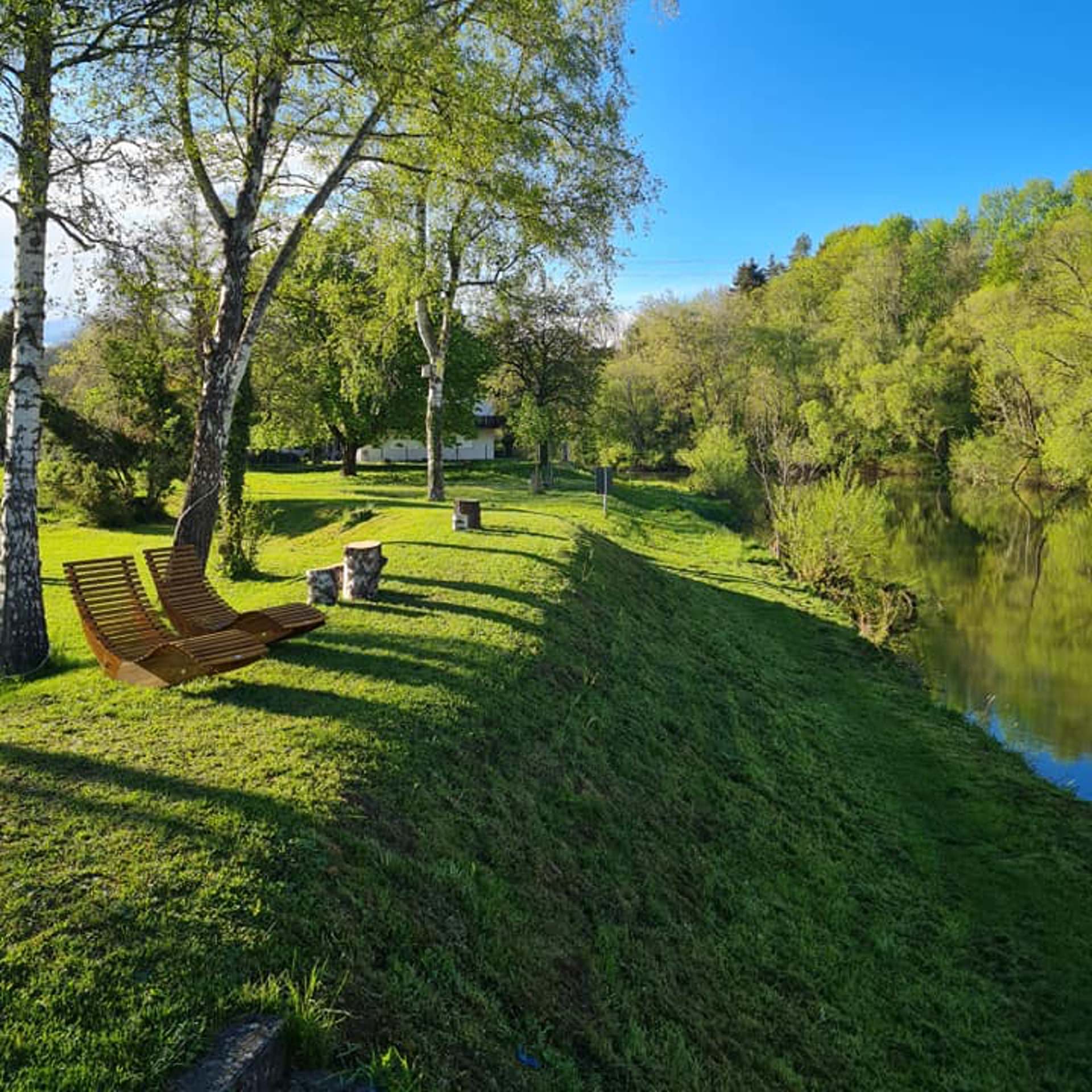 Biergarten-Liegen Gasthaus zur Au, Scheer an der Donau